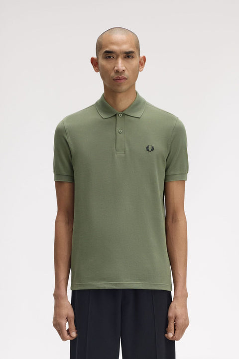The Fred Perry Shirt (Laurel Wreath Green/Black)
